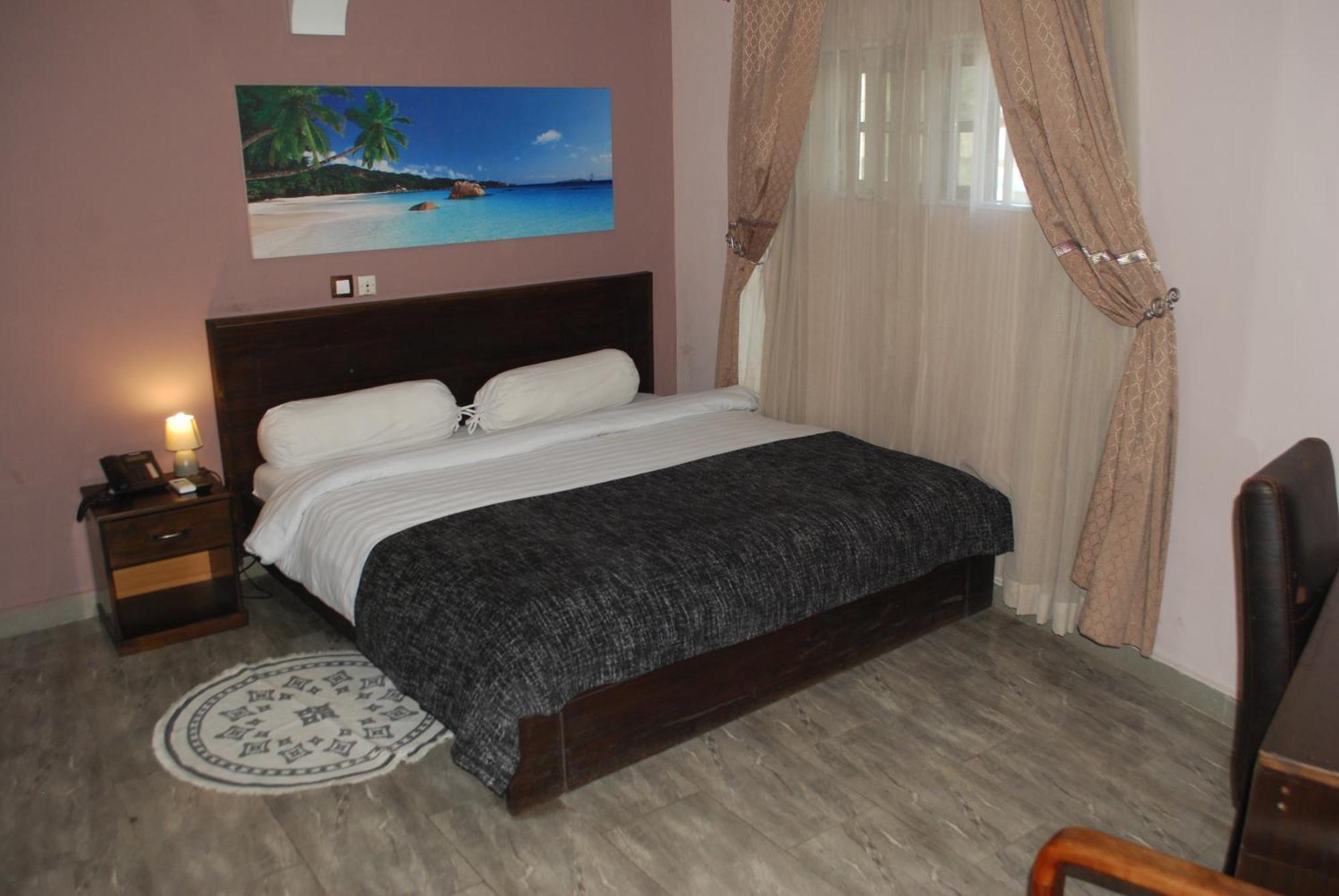 Benin City Center Hotel Cotonou Ngoại thất bức ảnh