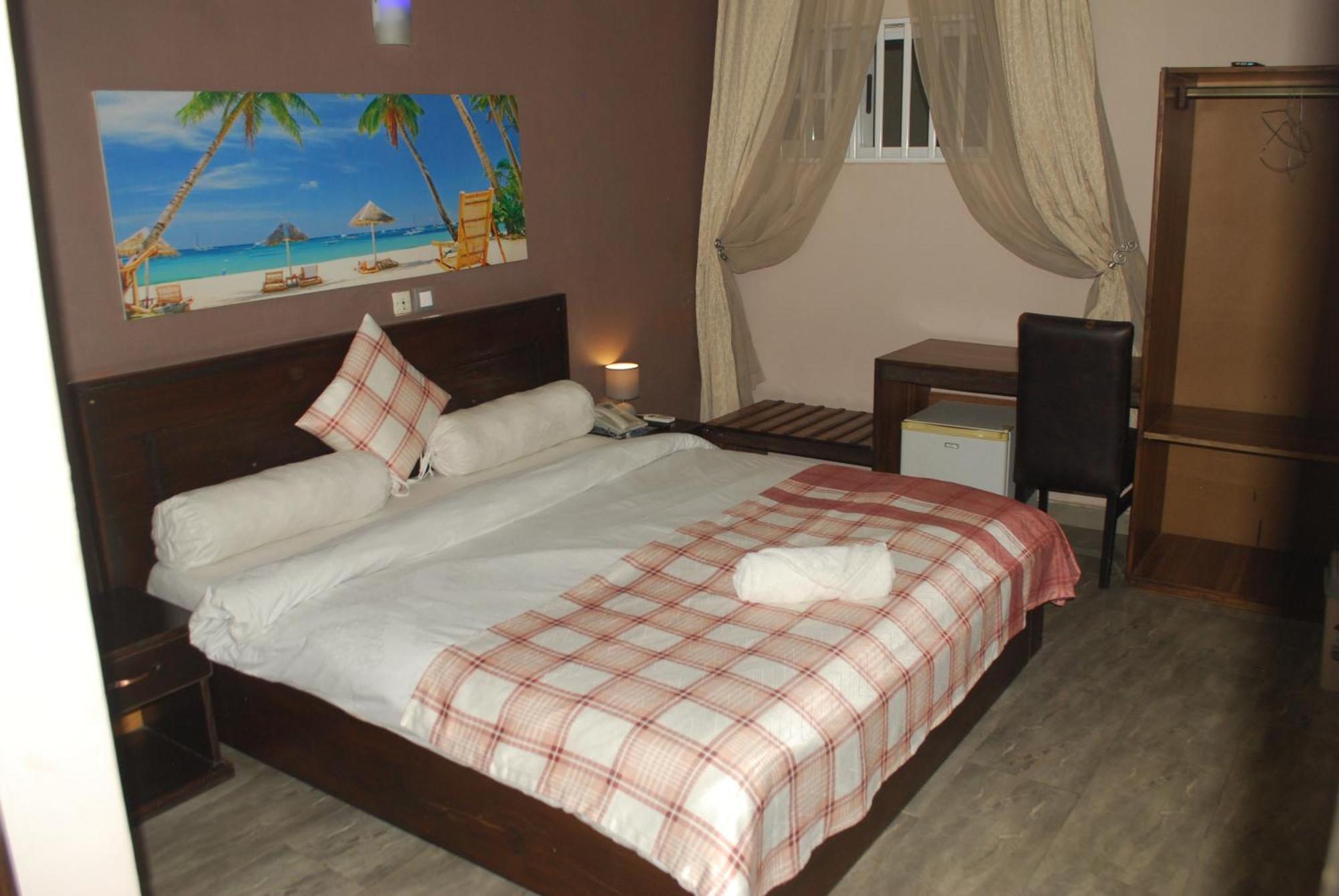 Benin City Center Hotel Cotonou Ngoại thất bức ảnh